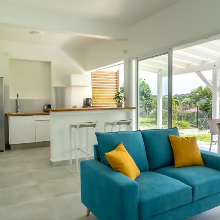 Superbe Appartement Avec Terrasse Vue Nature - Julyan House Petit-Bourg Esterno foto