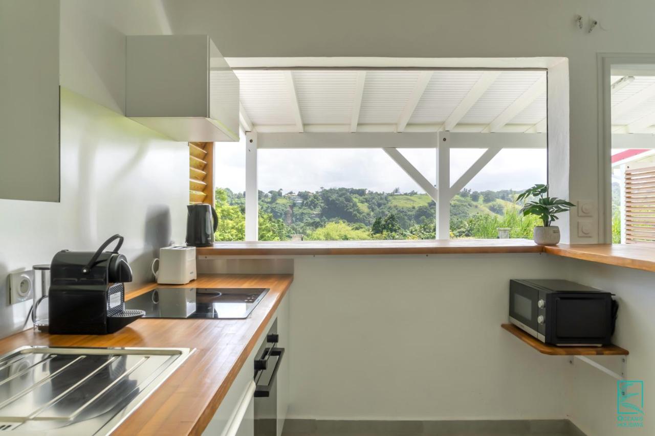 Superbe Appartement Avec Terrasse Vue Nature - Julyan House Petit-Bourg Esterno foto