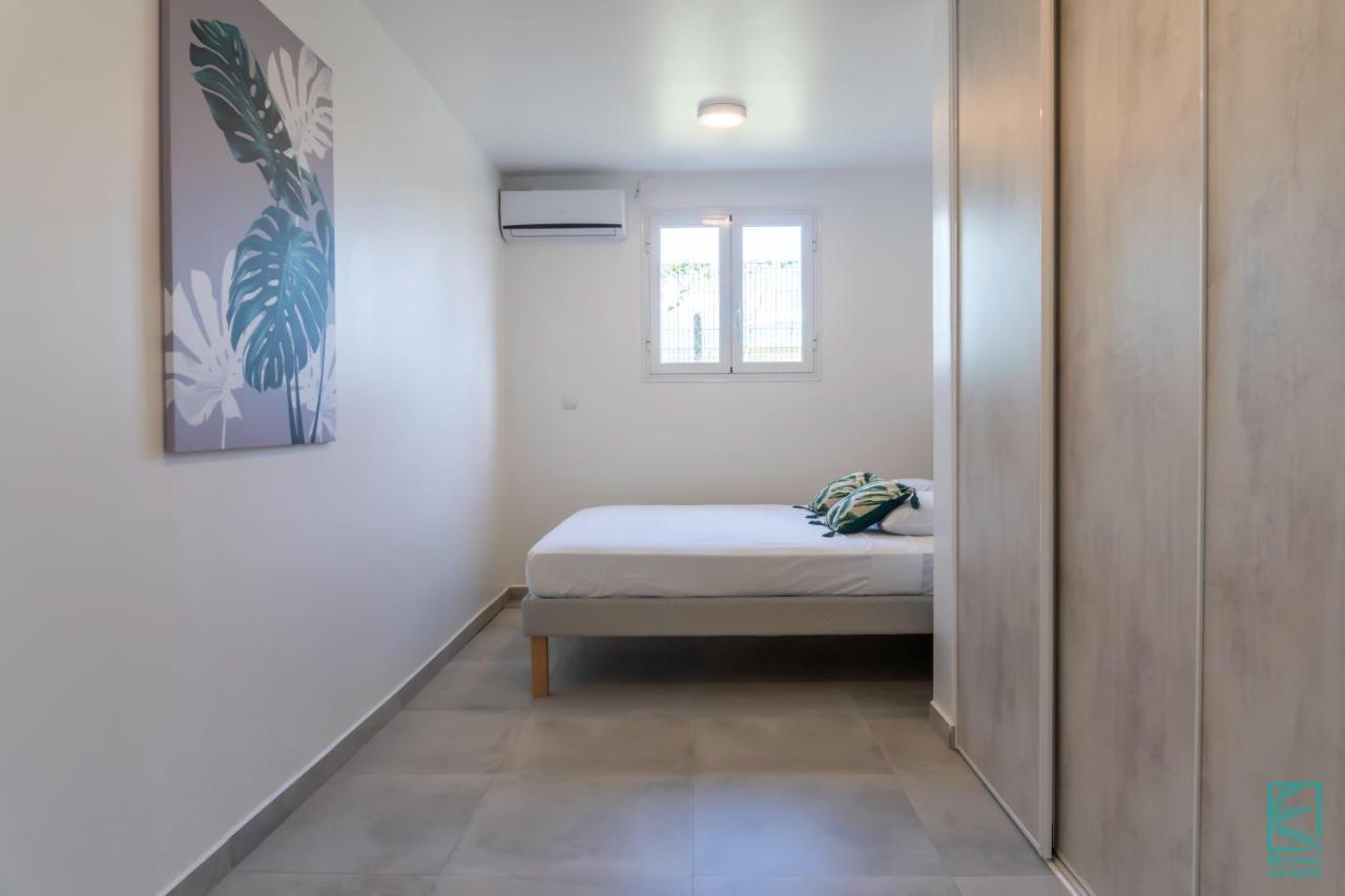 Superbe Appartement Avec Terrasse Vue Nature - Julyan House Petit-Bourg Esterno foto